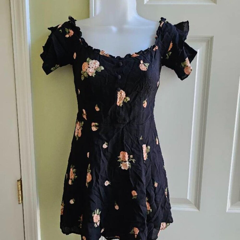 Reformation Black Diana Off-The-Shoulder Mini Dress in Aphrodite Size 6P